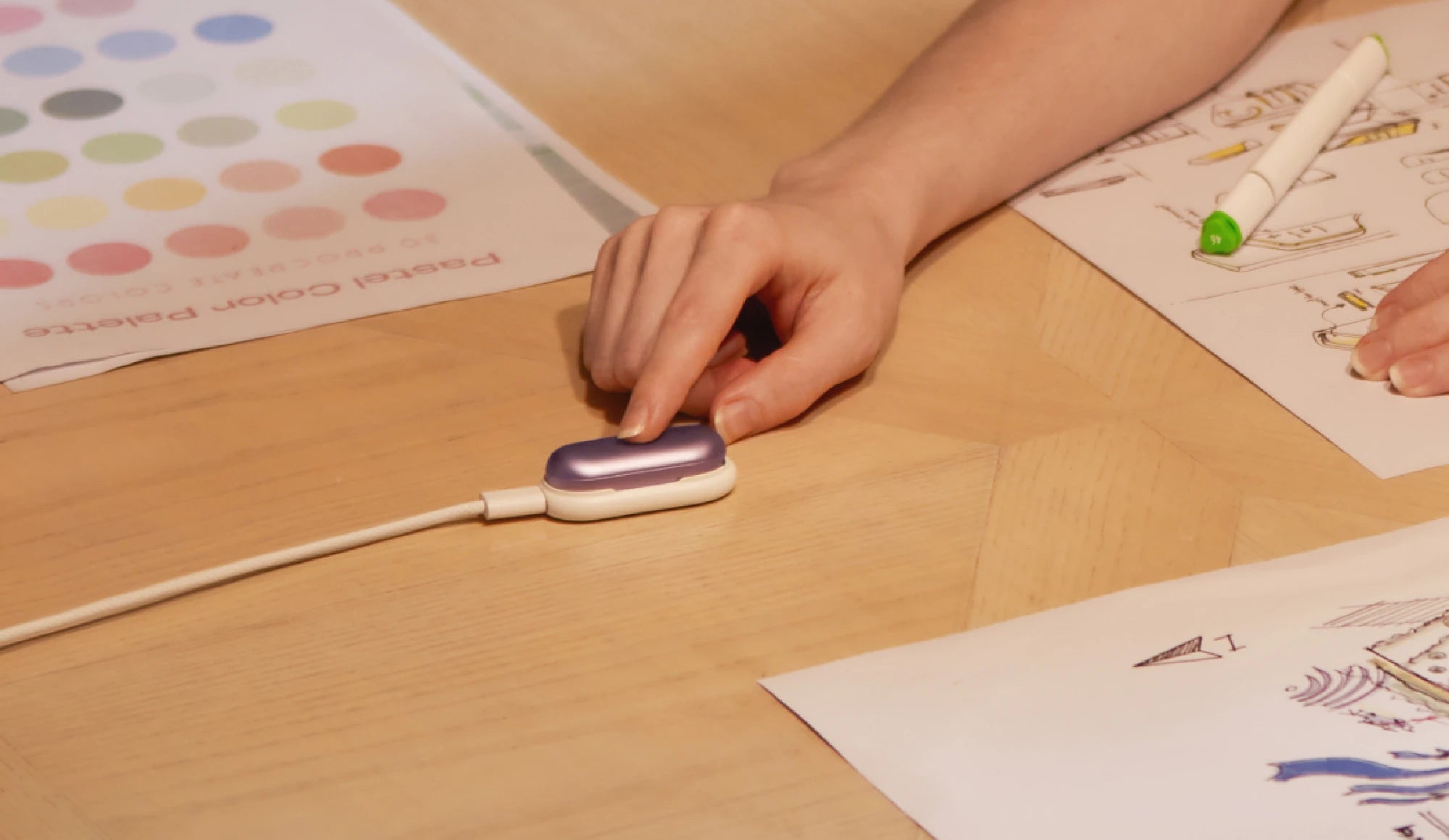 Plaud NotePin S – Wearable AI Note-Taking Device | Plaud UK